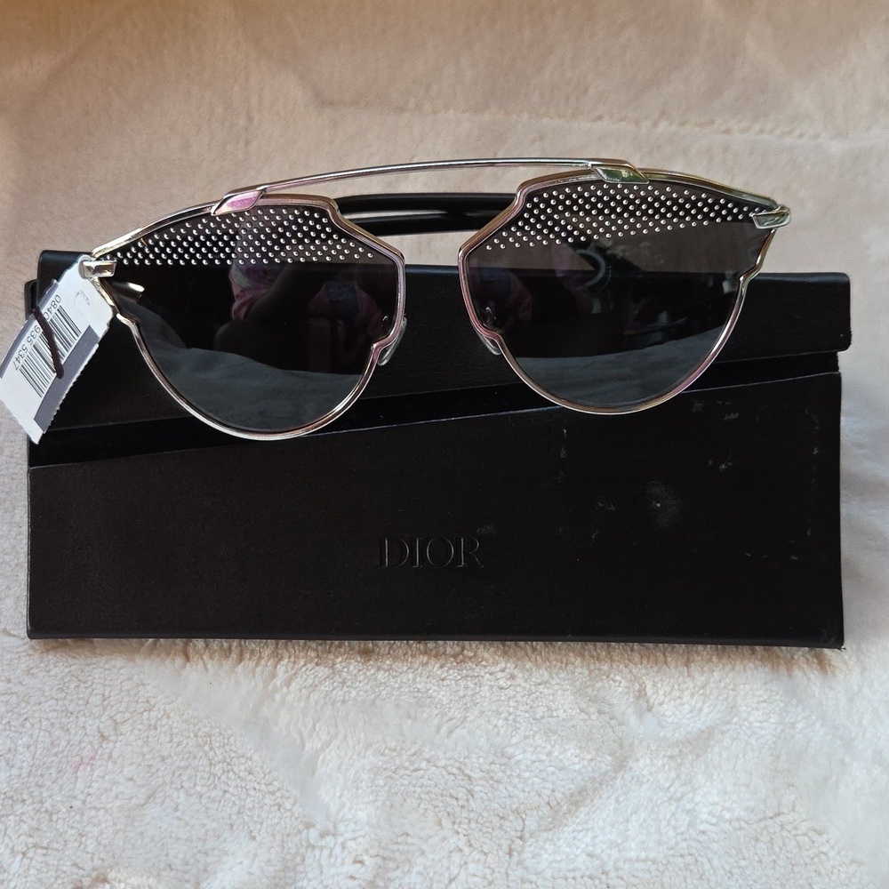 Dior So Real S Aviator Women's Sunglasses - Picture 3 of 9